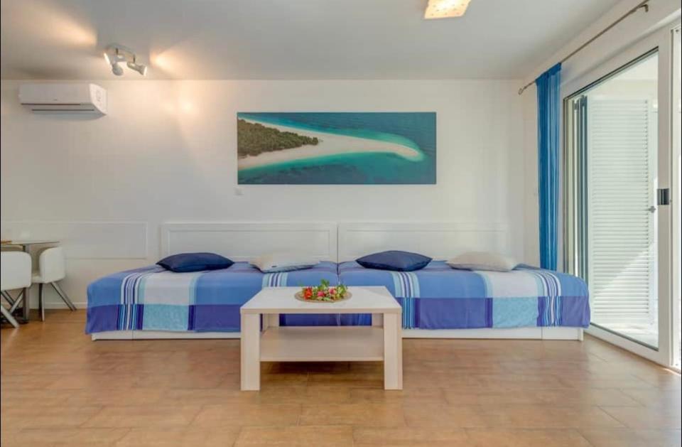 Apartment Promenade Zlatni Rat Bol Exterior foto